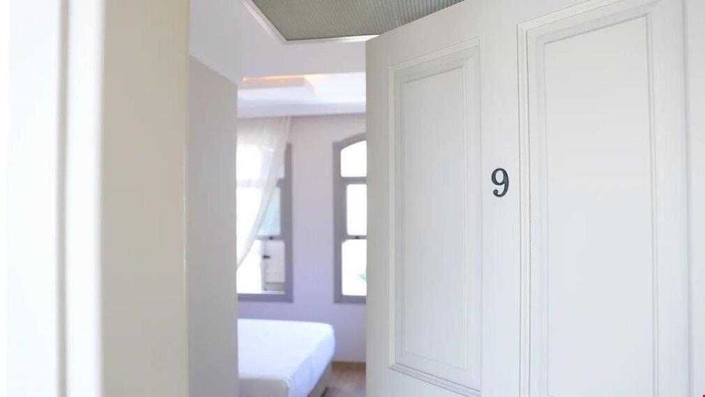Triangulo Hotel Алакати Екстериор снимка