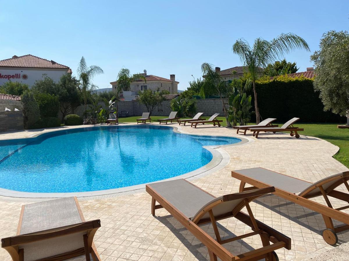 Triangulo Hotel Алакати Екстериор снимка